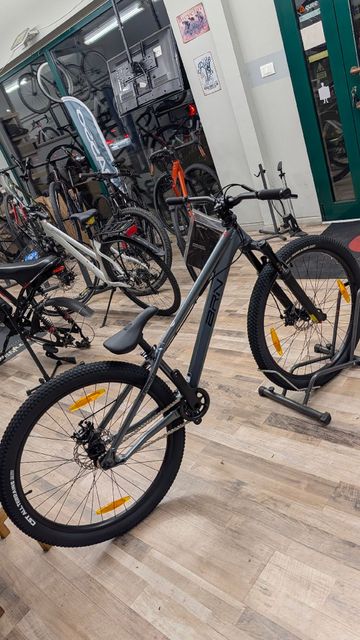 Brugt brn Dirt 2026 MTB