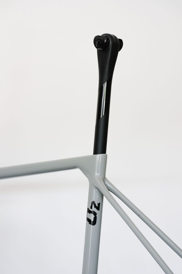 Used Factor O2 2023 Frameset 2023 Road & Gravel, Gris claro — image 3 of 16