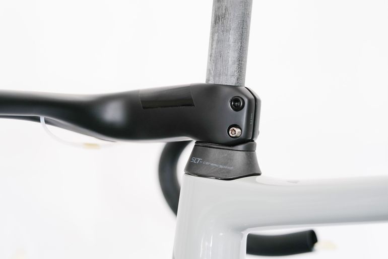 Used Factor O2 2023 Frameset 2023 Road & Gravel, Gris claro — image 2 of 16