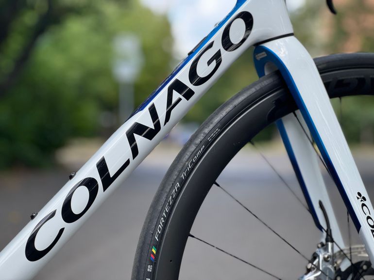 Used Colnago V3-RS Disc Carbon 2022 Road & Gravel, White — image 3 of 18