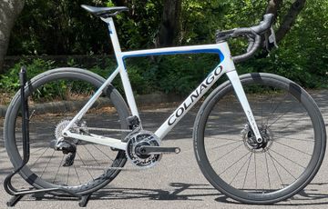 Käytetty Colnago V3-RS Disc Carbon 2022 Road & Gravel