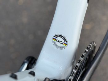 Used Colnago V3-RS Disc Carbon 2022 Road & Gravel, White — image 10 of 18