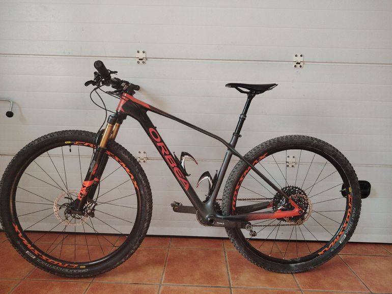 Tweedehands Orbea ALMA M15 2019 2019 Mountainbike — afbeelding 2 van 8