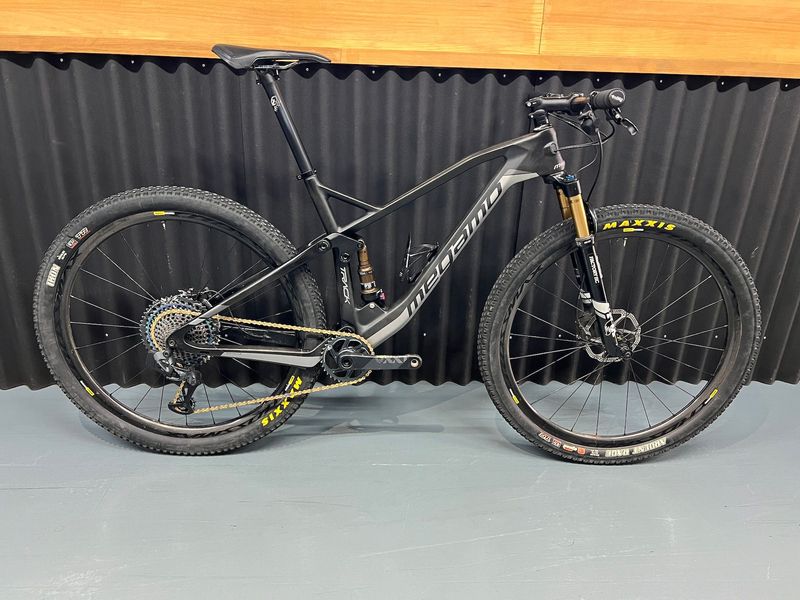 Used Megamo 01 Axs 2021 Mountainbike, Black — image 1 of 16