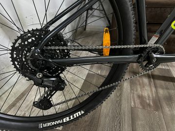 Used Cannondale Trail 1 2026 2026 Mountainbike, Black, 27.5 — image 12 of 15
