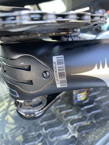 Used Pinarello X7 SRAM Force eTap AXS 2025 Road & Gravel, Light Gray — image 9 of 10