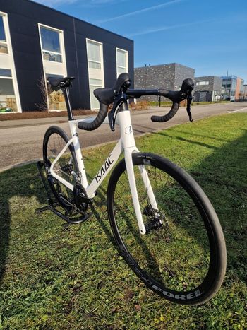 Used Isaac Boson Mineral White 2026 Road & Gravel, Weiß — image 2 of 7