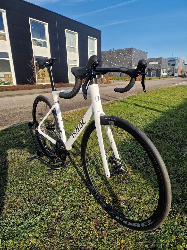 Used Isaac Boson Mineral White 2026 Road & Gravel, Weiß — image 2 of 7