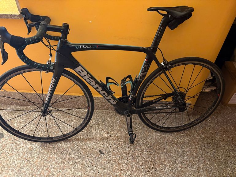 Used Bianchi Bianchi Oltre Xr1 2016 Road & Gravel, Black — image 2 of 5