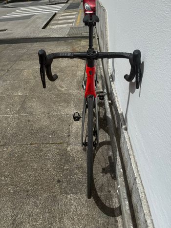 Used Trek Émonda SL 6 Pro Di2 2023 2023 Road & Gravel, Red — image 16 of 17