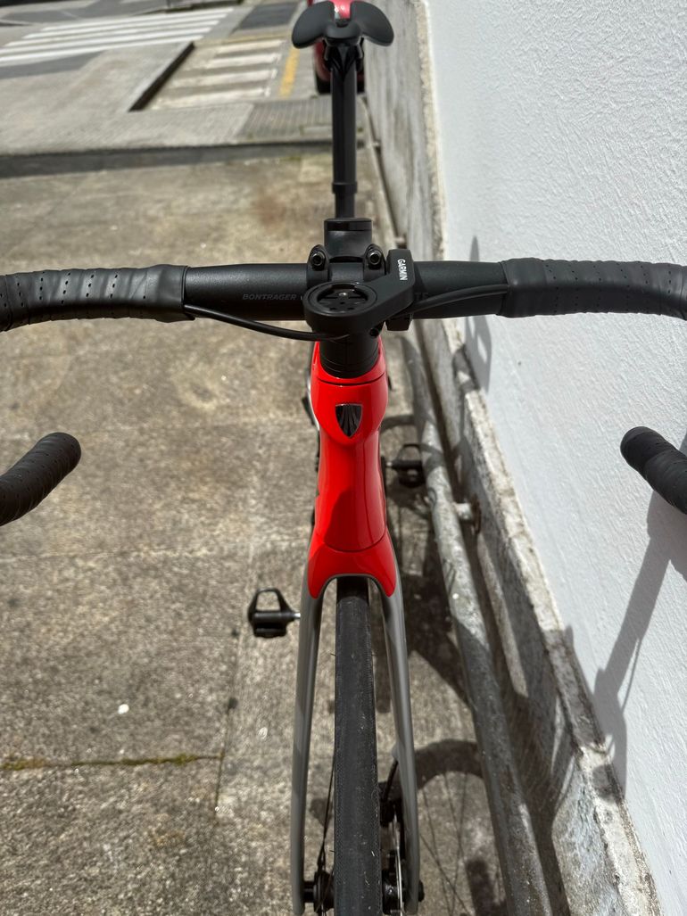 Used Trek Émonda SL 6 Pro Di2 2023 2023 Road & Gravel, Red — image 12 of 17