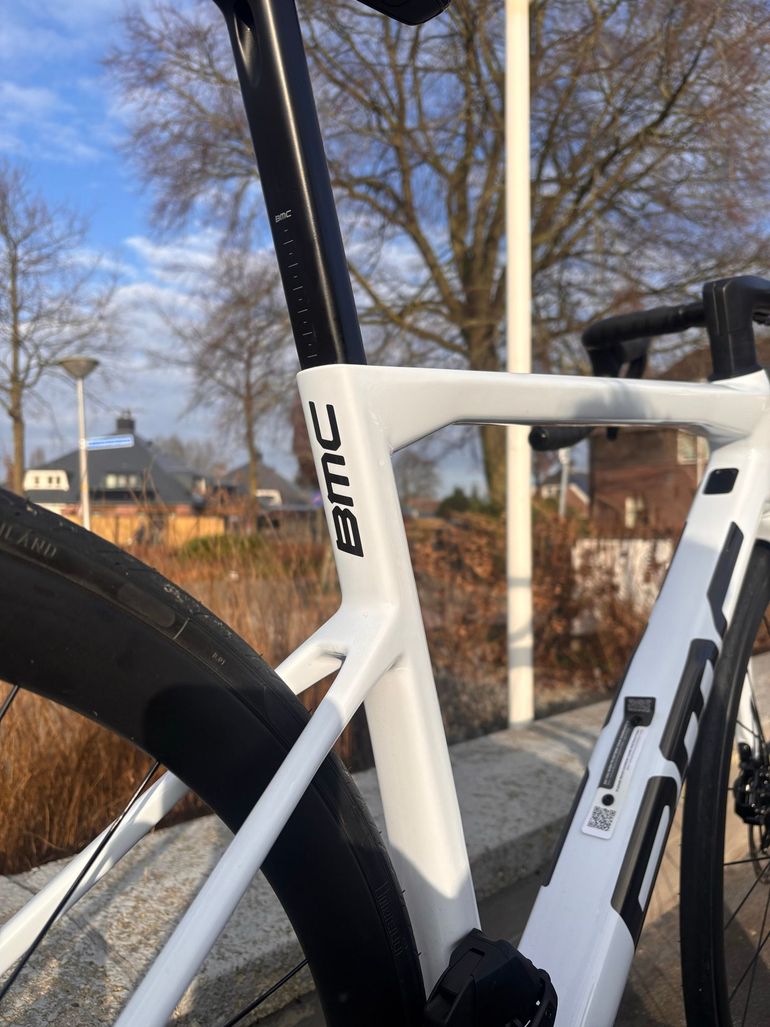 Used BMC Teammachine SLR ONE 2026 2026 Road & Gravel, White — image 5 of 11