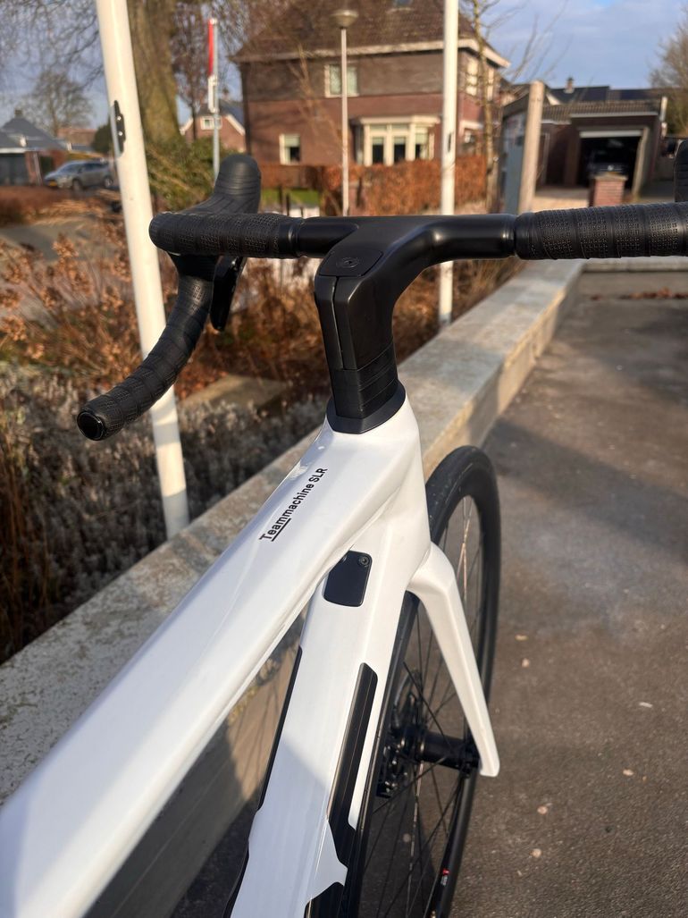 Used BMC Teammachine SLR ONE 2026 2026 Road & Gravel, White — image 6 of 11