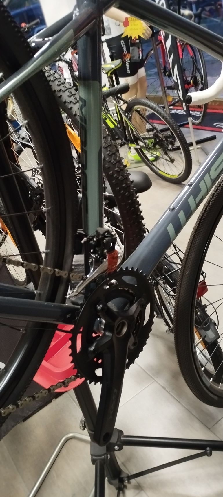Used Whistle MODOC SHIMANO GRX 400 2025 Road & Gravel — image 4 of 25
