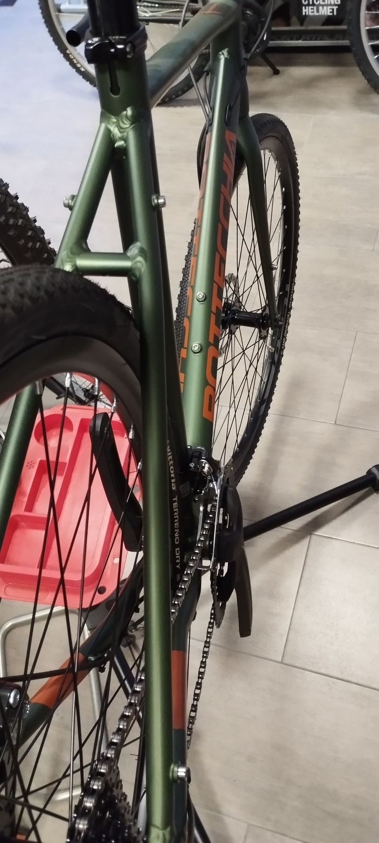 Used Bottecchia Gravel Monster AL 2022 2022 Road & Gravel, Grün — image 7 of 17