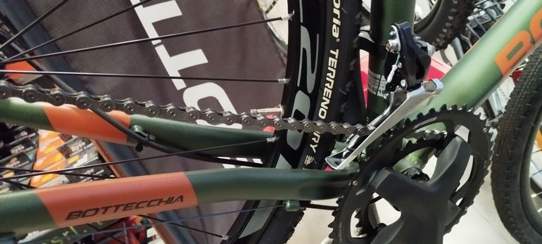 Used Bottecchia Gravel Monster AL 2022 2022 Road & Gravel, Grün — image 14 of 17