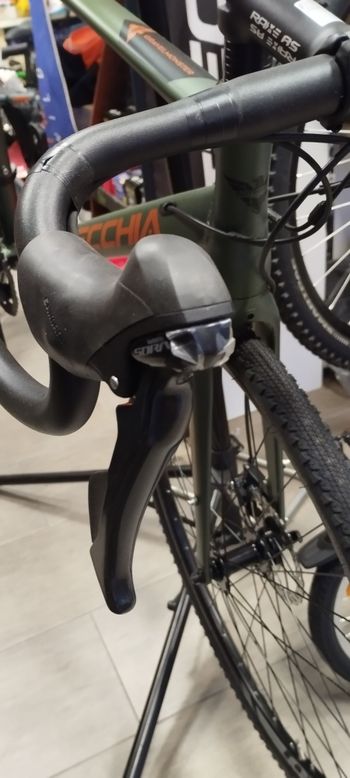 Used Bottecchia Gravel Monster AL 2022 2022 Road & Gravel, Grün — image 9 of 17