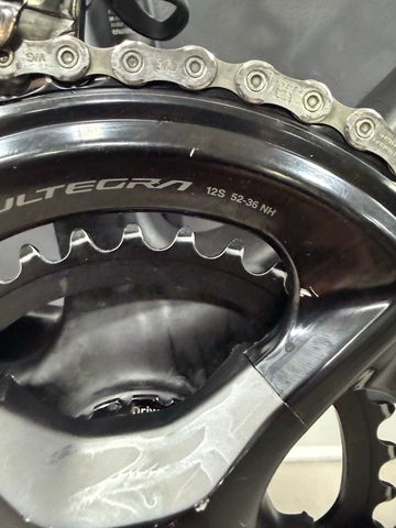 Używany Colnago V3 Shimano Ultegra Di2 2024 Road & Gravel — zdjęcie 4 z 11