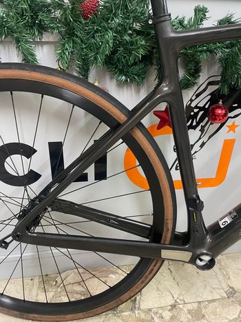 Used Scott Addict 20 2024 Frameset 2024 Road & Gravel, Verde — image 2 of 7