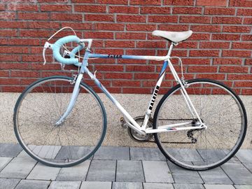 Used Raleigh Flyer Vintage 1990 Road & Gravel, White — image 2 of 10