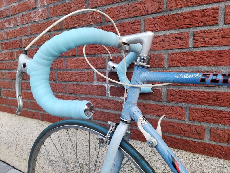 Used Raleigh Flyer Vintage 1990 Road & Gravel, White — image 6 of 10