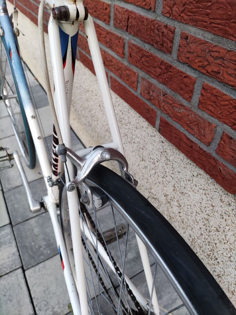 Used Raleigh Flyer Vintage 1990 Road & Gravel, White — image 7 of 10