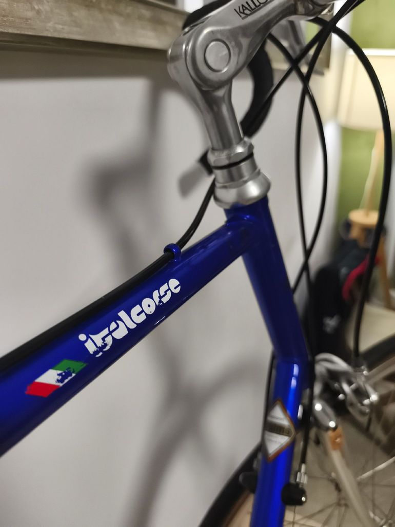 Used Le Toureau Le Toureau Italcourse Campagnolo Veloce 2007 Road & Gravel, Blau — image 9 of 10
