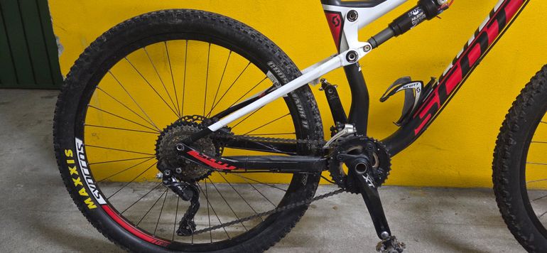 Used Scott Spark 730 2015 2015 Mountainbike, Red — image 3 of 5