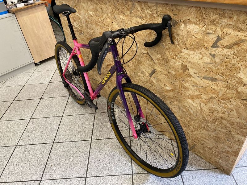 Used Genesis Fugio 30 2023 2023 Road & Gravel, Purple — image 8 of 8