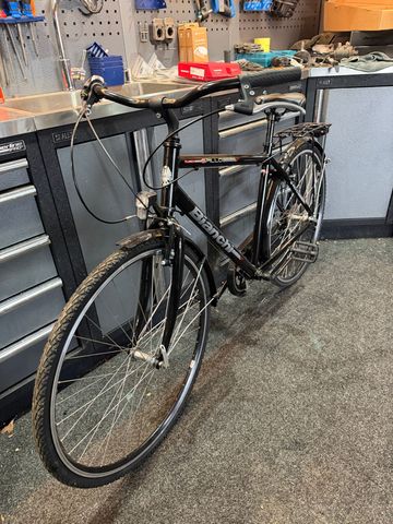 Used Bianchi Turchese 2024 Urban, Black — image 2 of 5