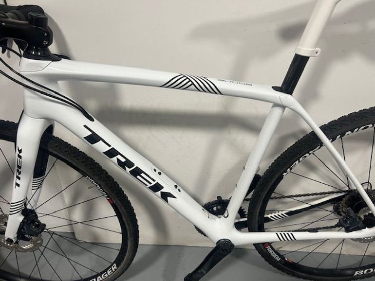 Used Trek Bonne 9 Disc 2018 2018 Road & Gravel — image 9 of 9