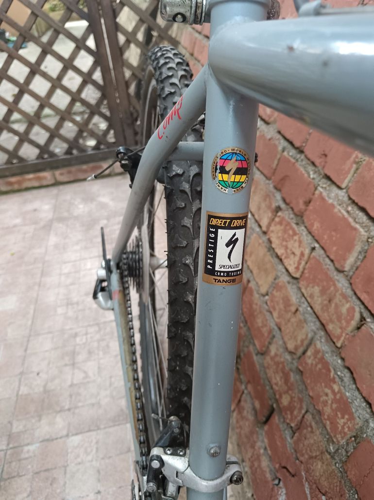 Used Specialized Stumpjumper Anni 90 1990 Mountainbike, Gris claro — image 3 of 3
