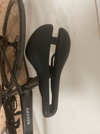 Used Trek Émonda SLR 7 2023 2023 Road & Gravel, Negro — image 6 of 9