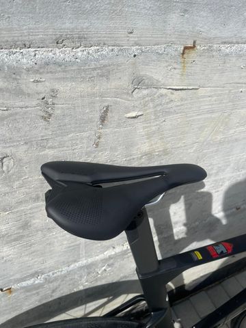 Used Merida REACTO 7000 2026 2026 Road & Gravel, Black — image 13 of 14