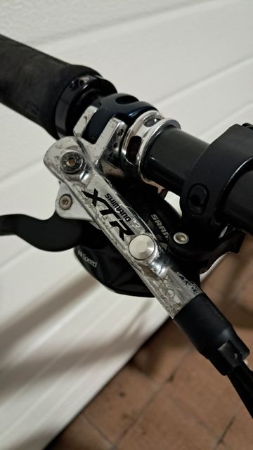 Cannondale F-Si Carbon 2 2017 2017 Mountainbike usato, Nero — immagine 13 di 14