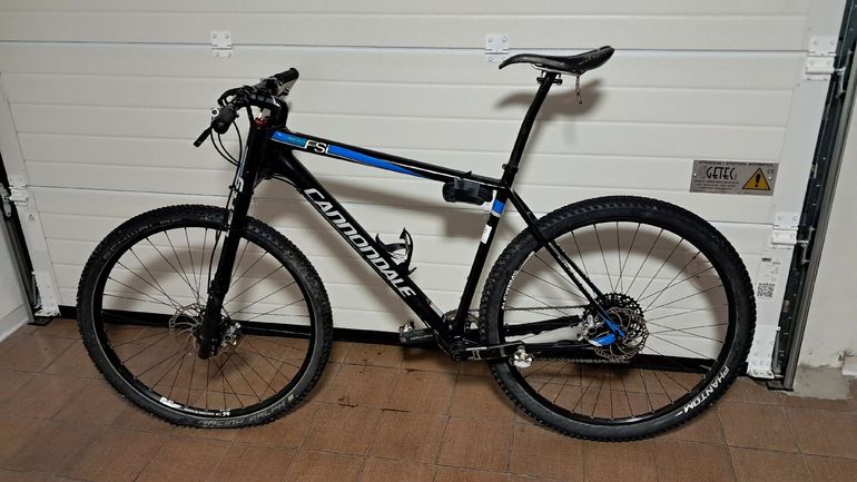 Used Cannondale F-Si Carbon 2 2017 2017 Mountainbike, Schwarz, 27.5 — image 1 of 14