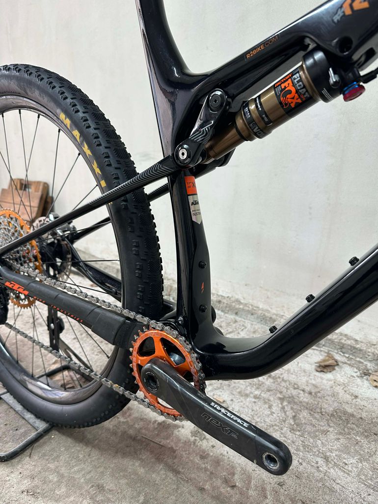 Used KTM Scarp Shimano XTR 2022 Mountainbike, Black, 29 — image 16 of 19