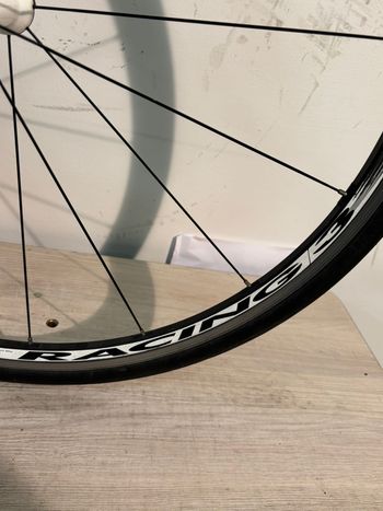 Used Scott Addict 20 disc 2017 2017 Road & Gravel, White — image 7 of 10