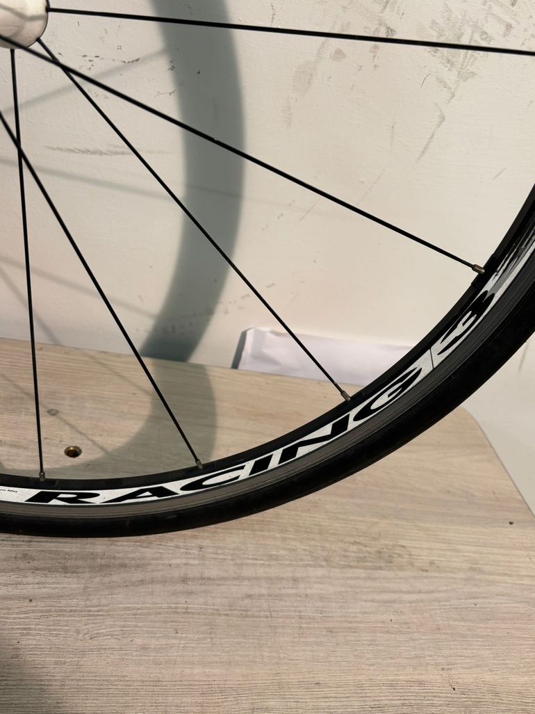Used Scott Addict 20 disc 2017 2017 Road & Gravel, White — image 7 of 10
