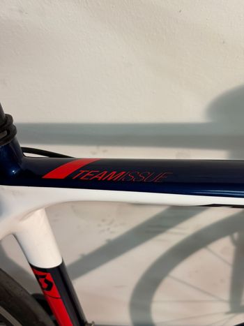 Used Scott Addict 20 disc 2017 2017 Road & Gravel, White — image 5 of 10