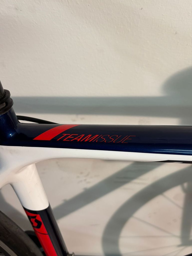 Used Scott Addict 20 disc 2017 2017 Road & Gravel, White — image 5 of 10
