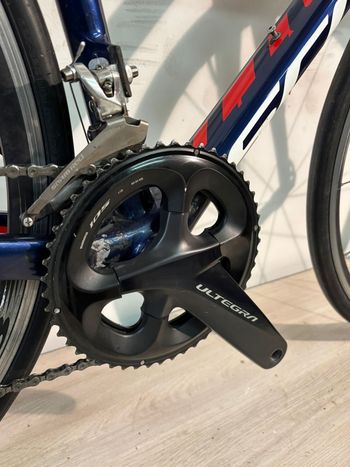 Used Scott Addict 20 disc 2017 2017 Road & Gravel, White — image 8 of 10