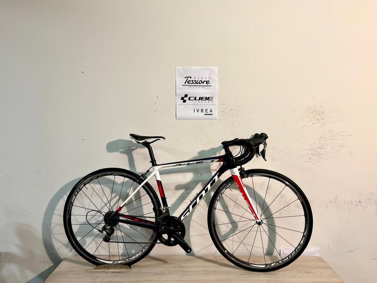 Used Scott Addict 20 disc 2017 2017 Road & Gravel, White — image 1 of 10