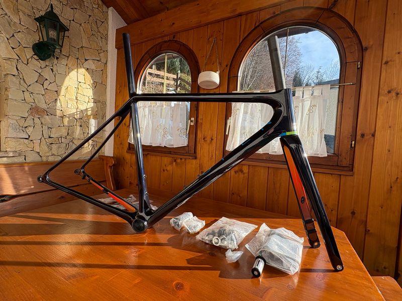 Open MIN.D 2025 Road & Gravel d'occasion