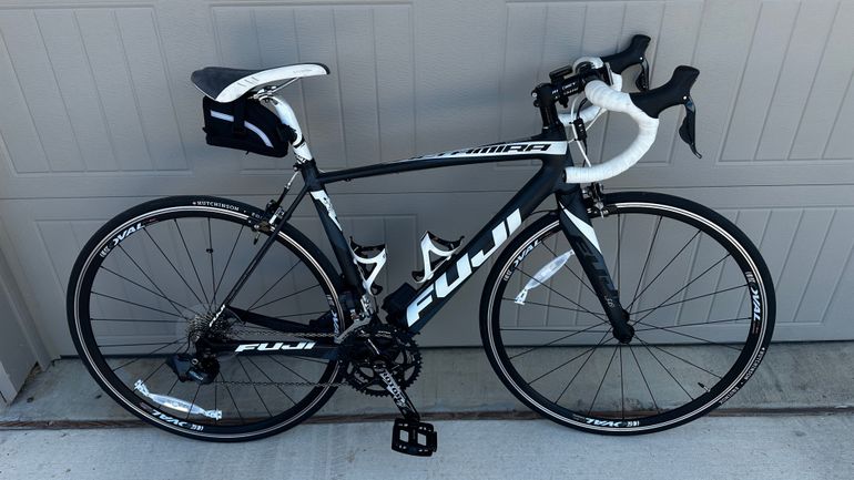 Used Fuji Altamira 2.0 Di2 UL 2012 2012 Road & Gravel, Black — image 1 of 4