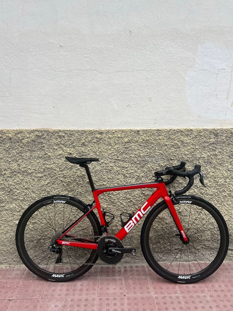 Tweedehands BMC TEAM MACHINE SLR01 TEAM 2018 Road & Gravel