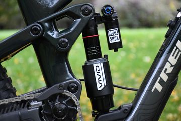 Brugt Trek Slash SRAM GX Eagle AXS (T-Type) 2024 Mountainbike — billede 4 af 22