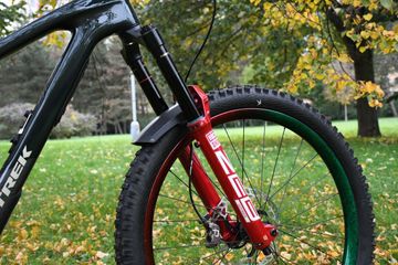 Brugt Trek Slash SRAM GX Eagle AXS (T-Type) 2024 Mountainbike — billede 18 af 22