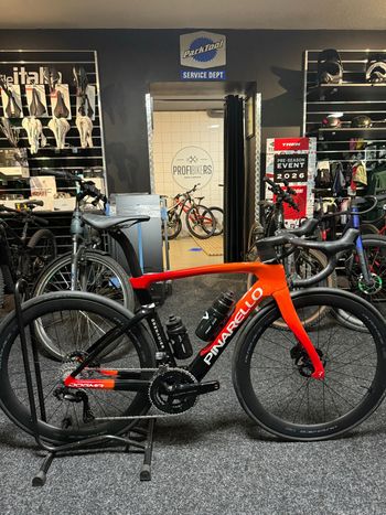 Used Pinarello DOGMA F DURA ACE Di2 2025 Frameset 2025 Road & Gravel, Orange — image 14 of 14