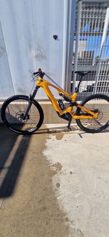Used Norco Range VLT C2 2023 2023 Mountainbike, Orange, 29 — image 10 of 10
